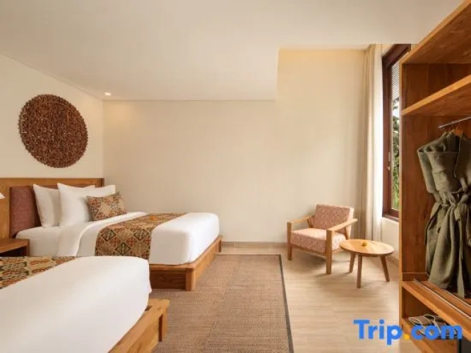 Standard Sextuple room