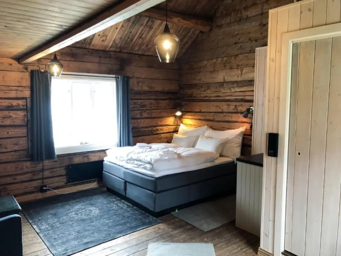 1 Bedroom Deluxe Cabin with sea view