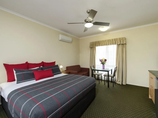 Executive Double Suite