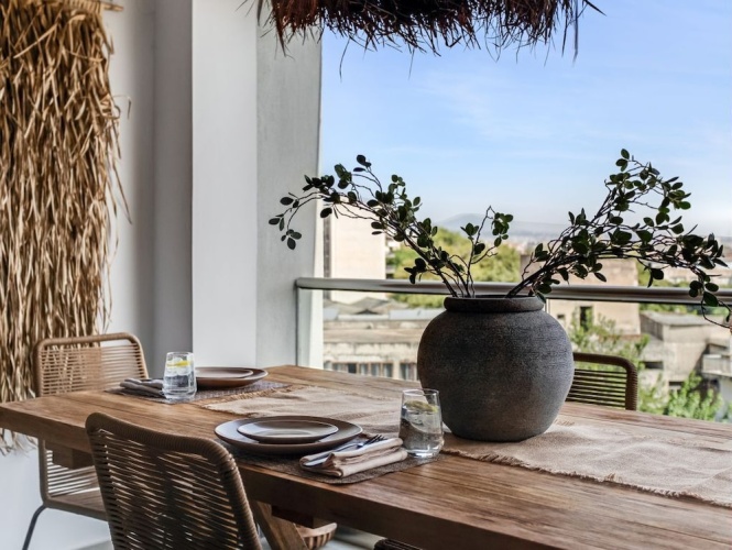 1 Bedroom Apartment with balcony
