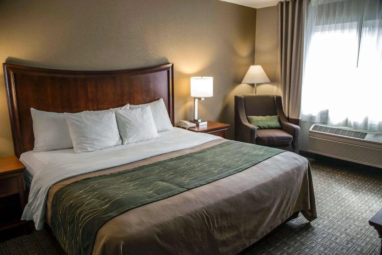 Quality Inn & Suites Bradford