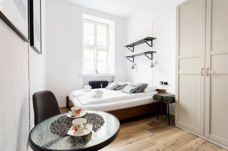 Old Town Apartment Slusarska