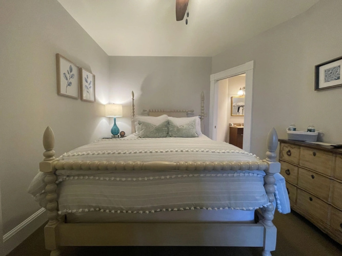 Noble House Inn