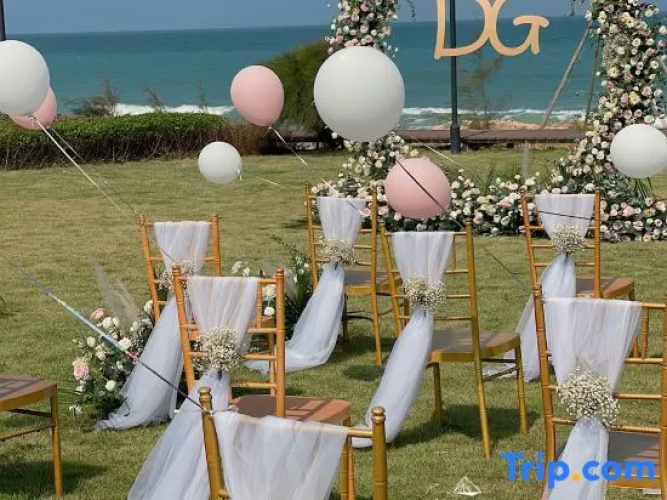 Weizhou Island Versailles Seaview Resort