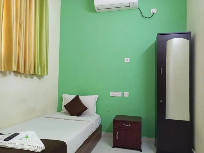 Standard Single room
