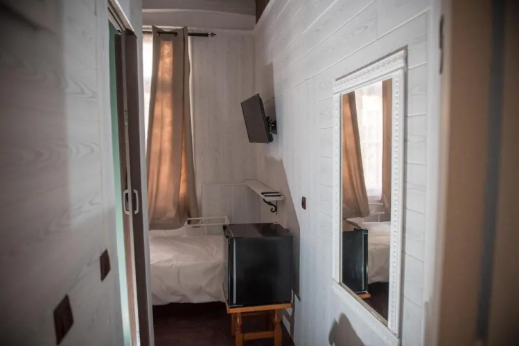 1920s Rooms