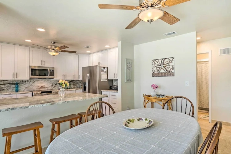 2 Bedrooms Cottage