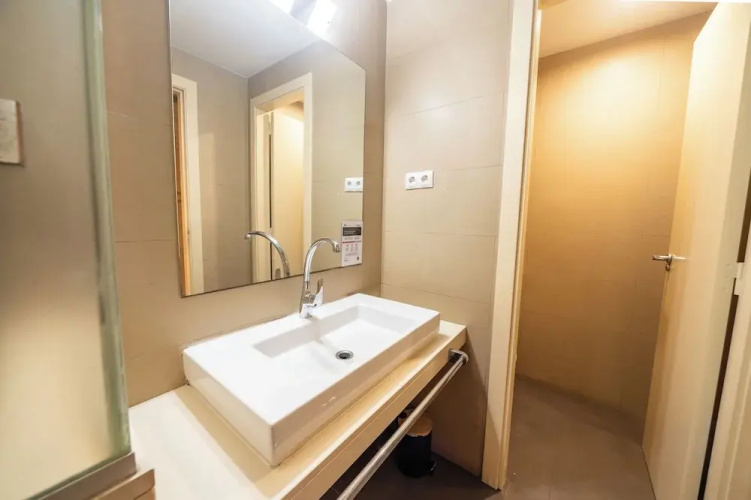 GG Hostel