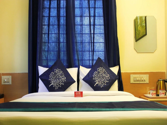 OYO Flagship 2338 Hotel Choice inn
