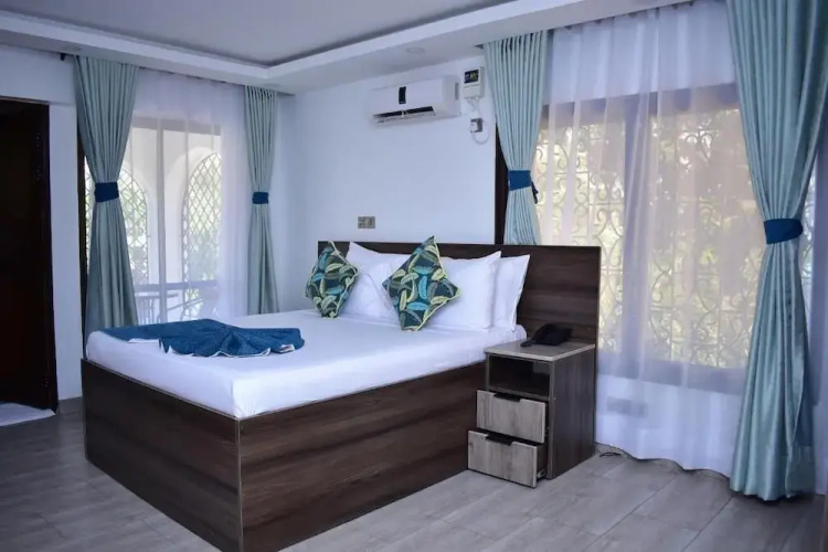 Makaazi Hotel Nyali - Mombasa