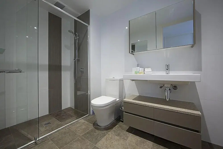 Accommodate Canberra - Manhattan