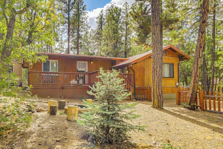 2 Bedrooms Cottage