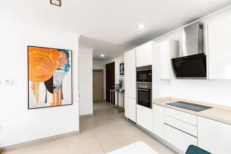 Amazing Deluxe Room Space Available