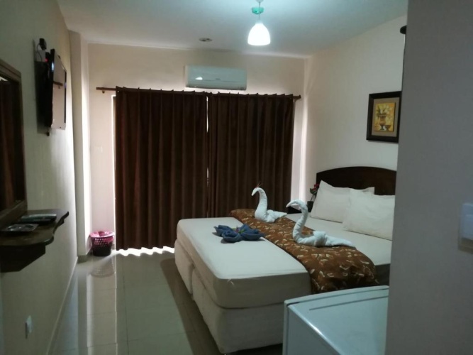 2 Bedrooms Suite with balcony