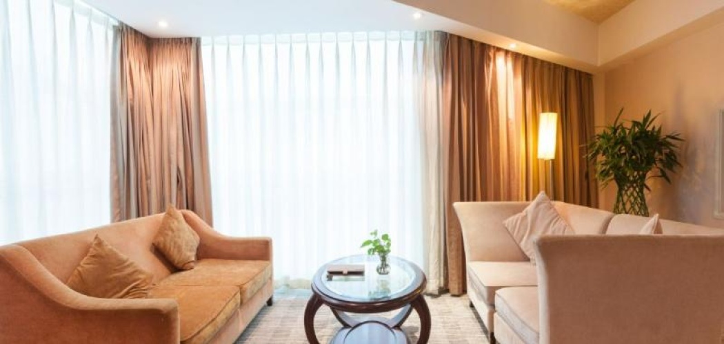 Standard Twin room with view