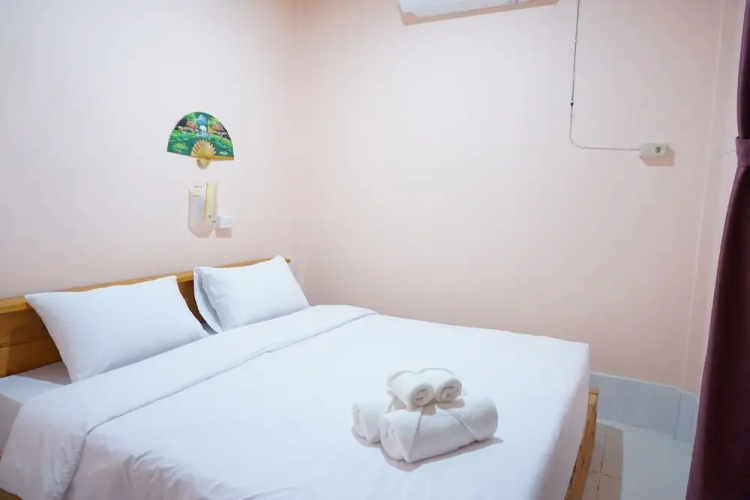 LoveWuaLaen Resort