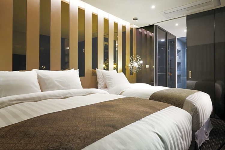 Guest rooms