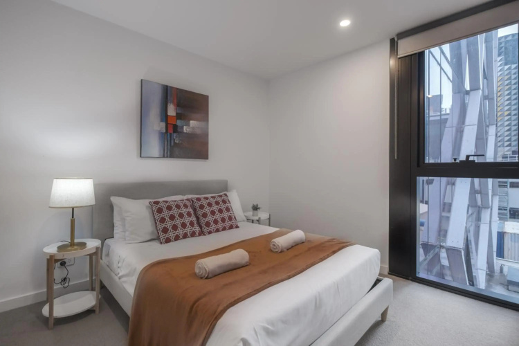 Modern 2BR 1BA apt in MELBOURNE CBD+WIFI
