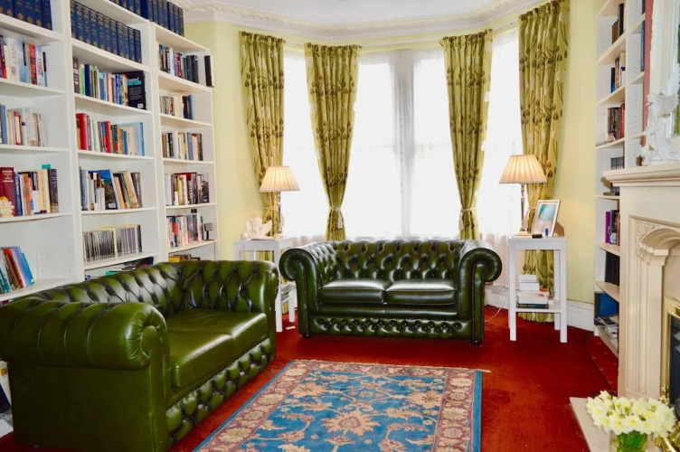 1 Bedroom Terraced House in Bristol