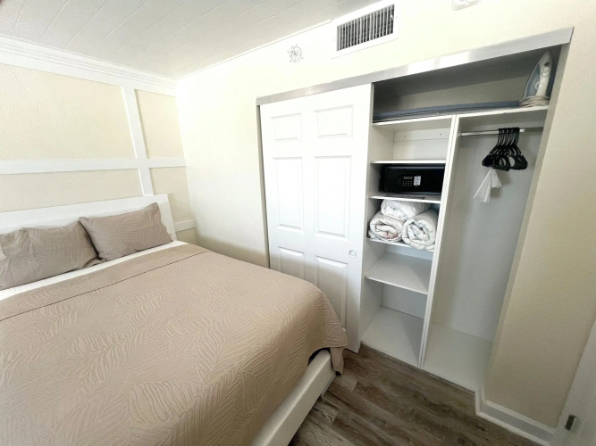 Lani Kai Beachfront Resort photo 6
