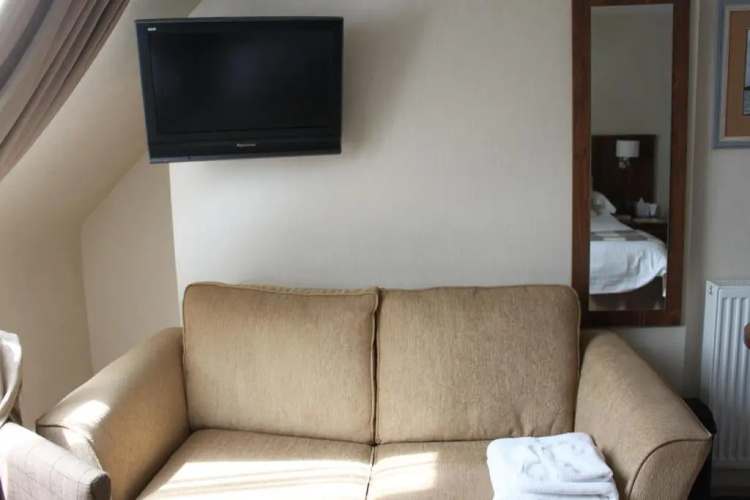 Mackays Hotel