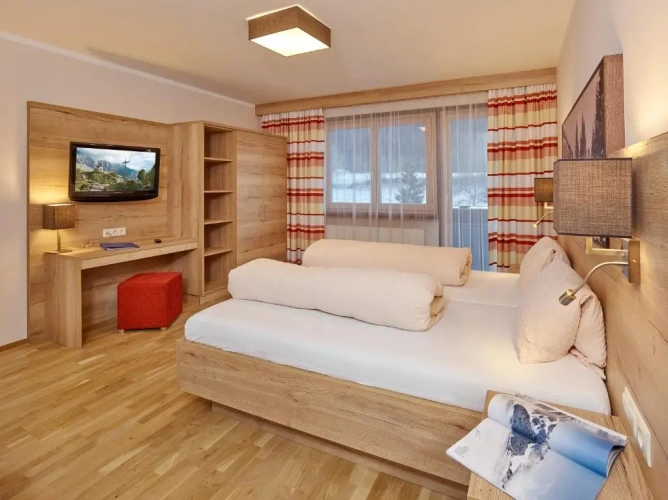 1 Bedroom Double Apartment