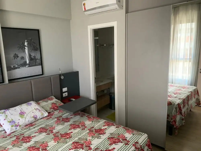 Quarto e Sala Particular em Aparthotel