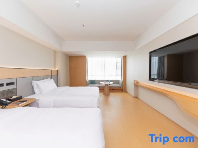 Business Twin room