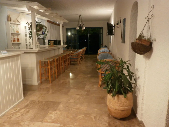 Hotel Flisvos