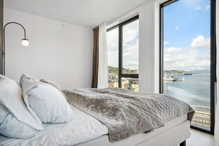 TotalApartments Northern Lights Penthouse