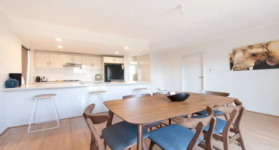 Unwind Adelaide City Condo