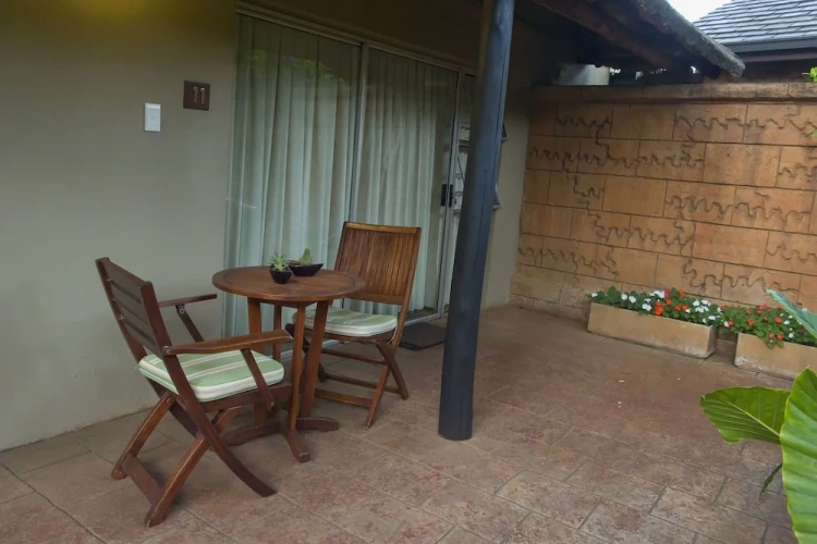 1 Bedroom Standard Quadruple room with balcony