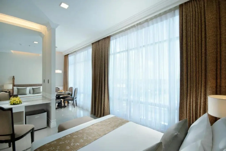 Penthouse Suite