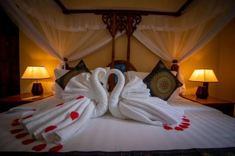 Sunny Palms Beach Bungalows