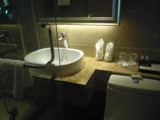 Waik A Hotel