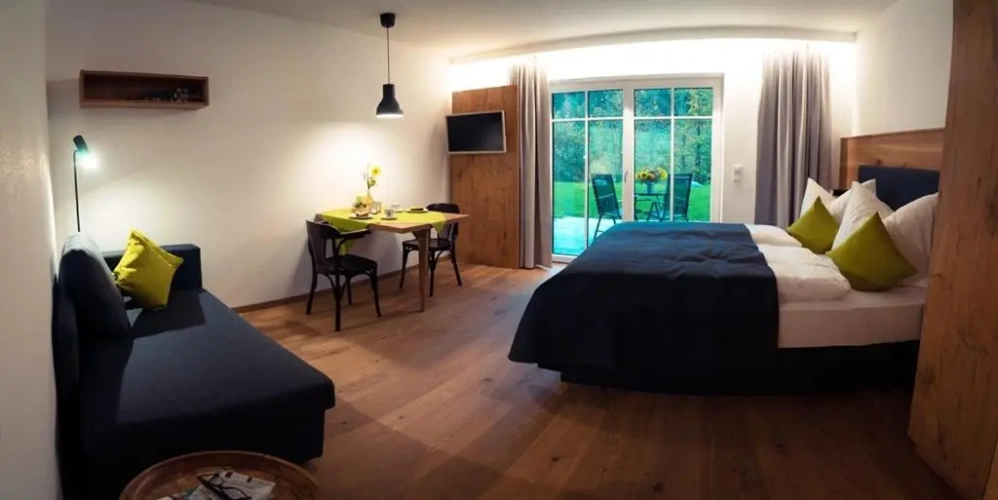 Apartment with mountain view