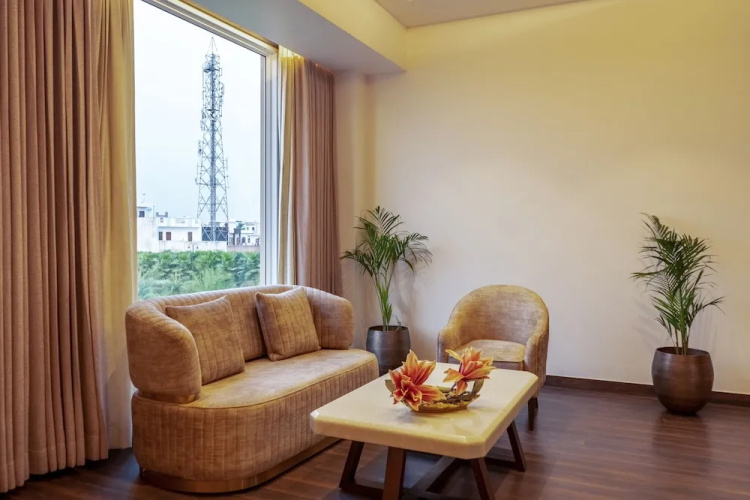 Palasa Hotel