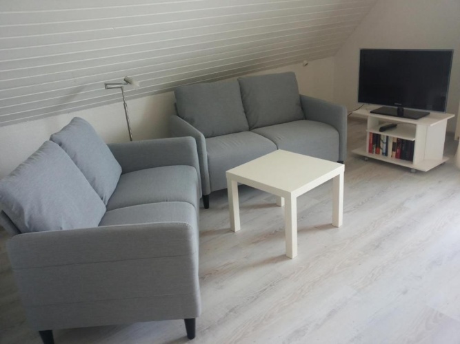 Apartment with balcony