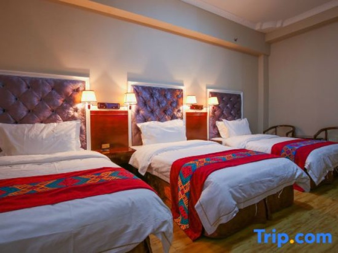Superior Triple room