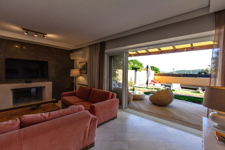 Luxury Apartment