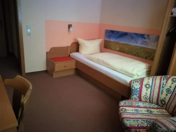 Standard Single room