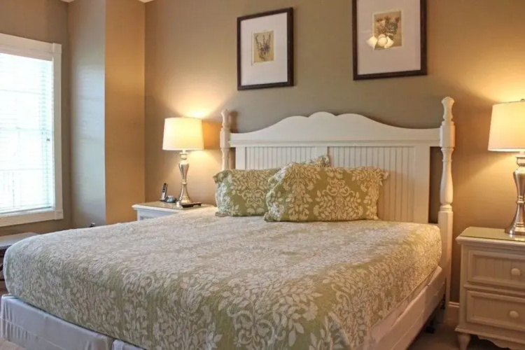 Magnolia Pointe 301-4882 by RedAwning