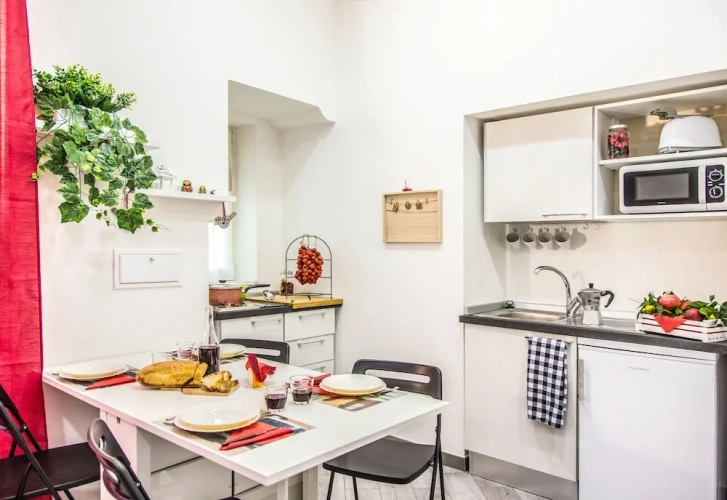 1 Bedroom Apartment