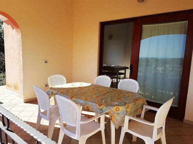 2 Bedrooms Apartment with sea view