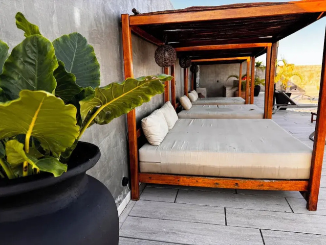 Tuk Tulum by Marea