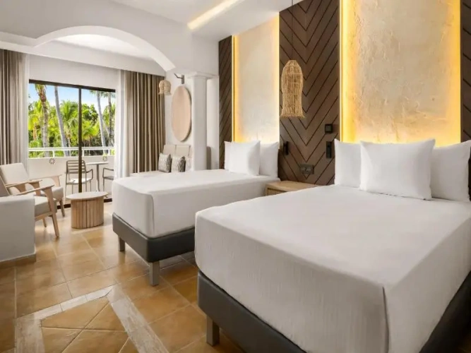Quadruple Junior Suite