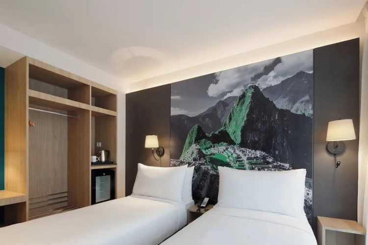 Superior Twin room