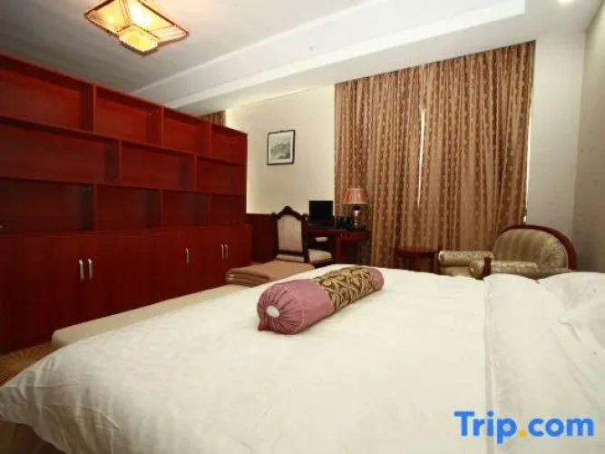 Triple Family Suite