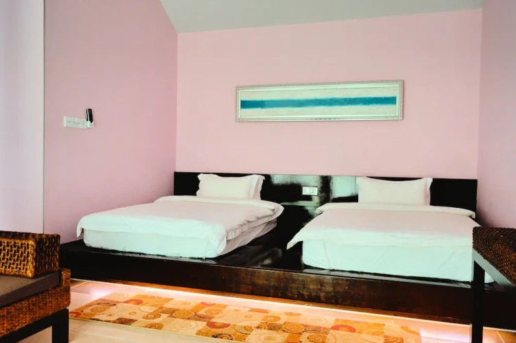 Deluxe Twin room with balcony