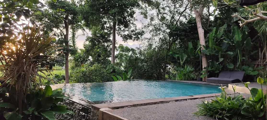 Sunset Shade Villa